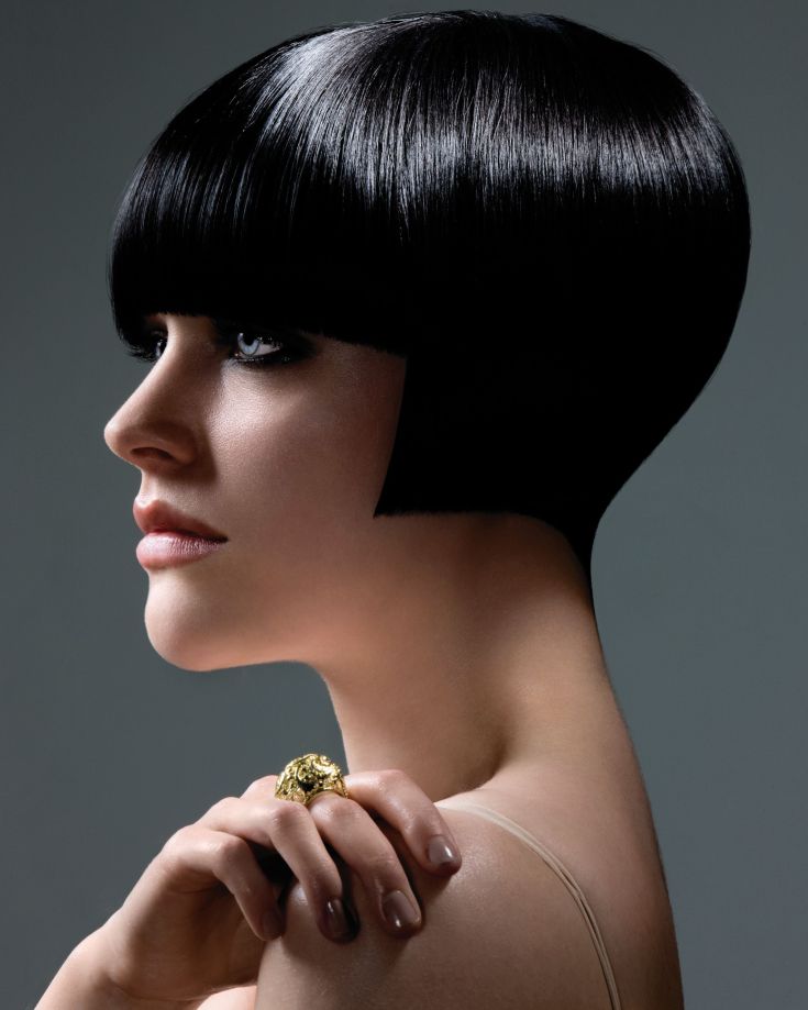 (+180 photos) Black hair color for short hair