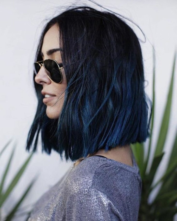 (+180 photos) Black hair color for short hair