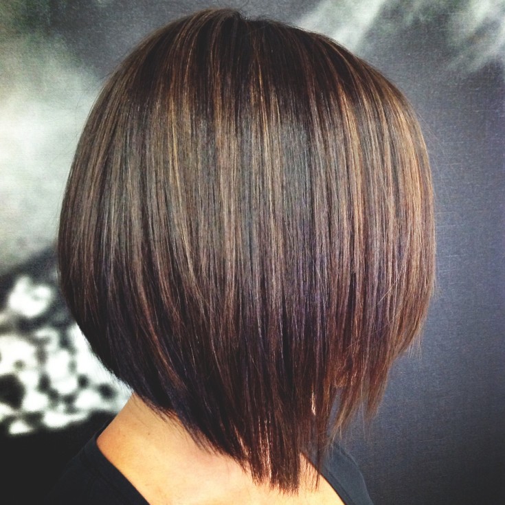 (+125 photos) Shatush haircut for dark short hair