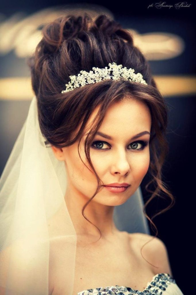 (+240 photos) Wedding hairstyles for long hair with a veil