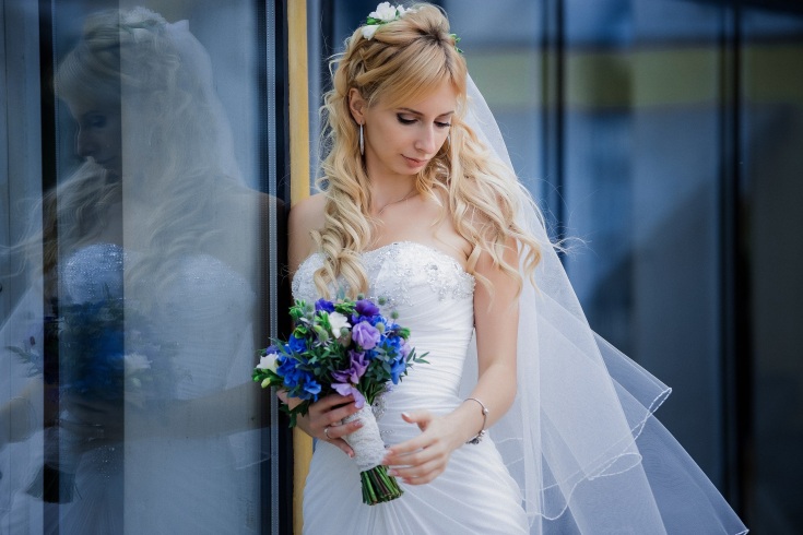 (+240 photos) Wedding hairstyles for long hair with a veil