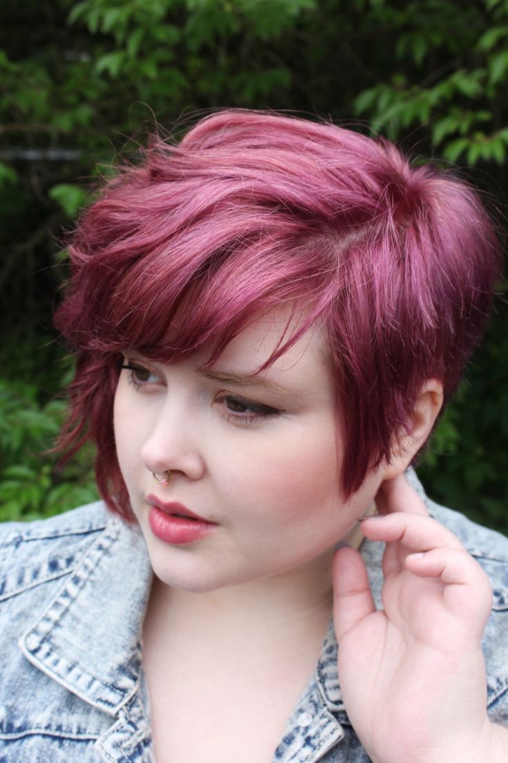 Asymmetry haircut for obese girls