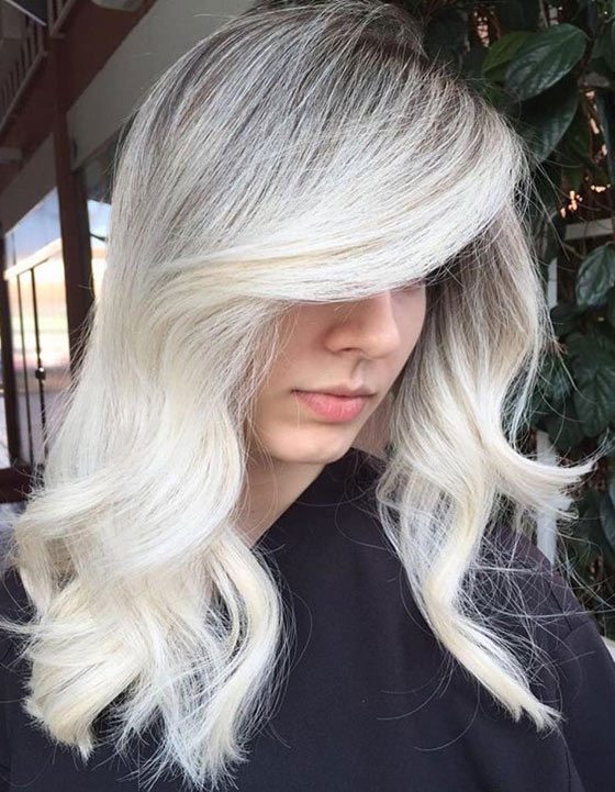 How to dye your hair ash blonde at home