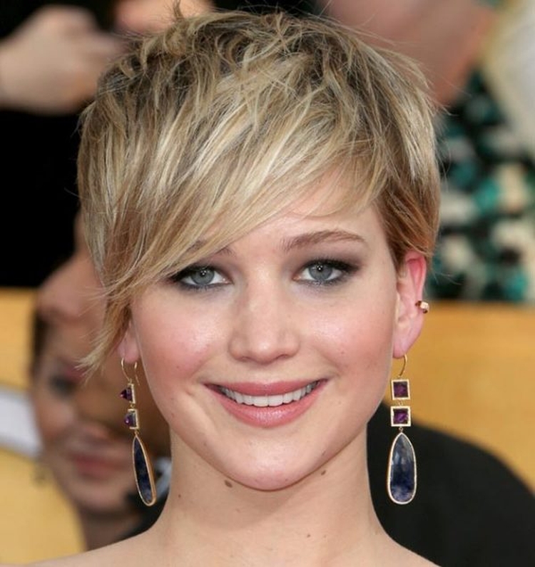 Fashionable and very short haircuts for women