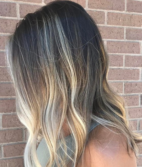 How to dye your hair ash blonde at home