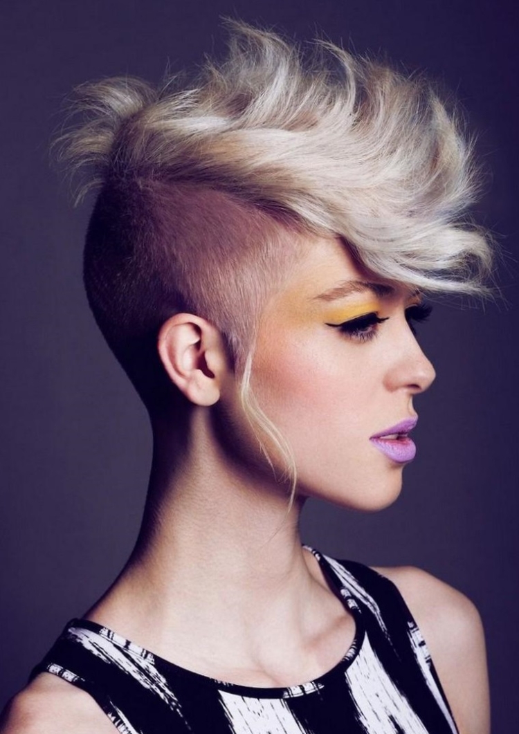 Women's haircuts with shaved temples