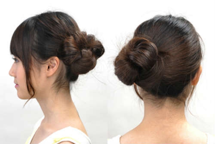 Do-it-yourself bun for long hair