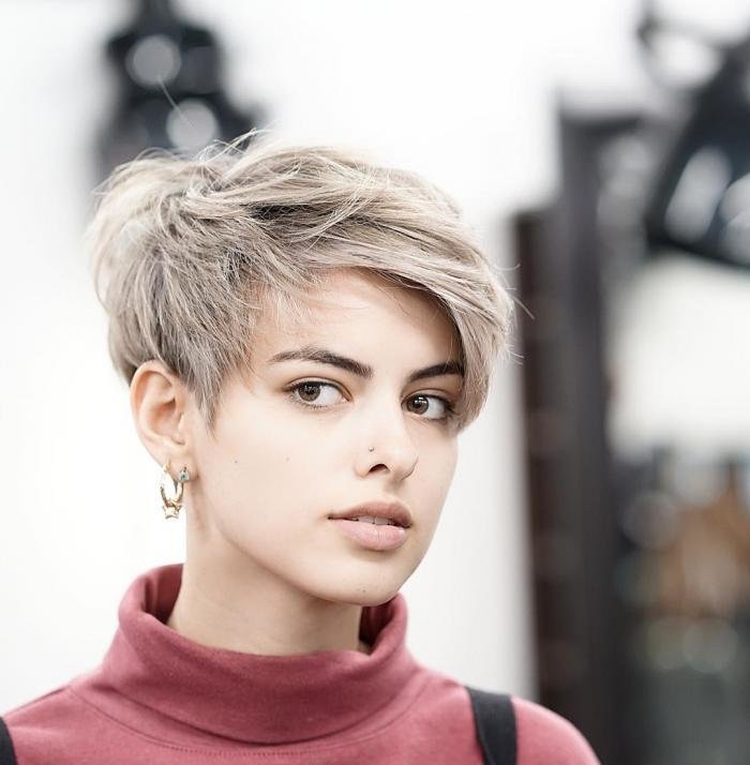 Short haircuts for teenage girls