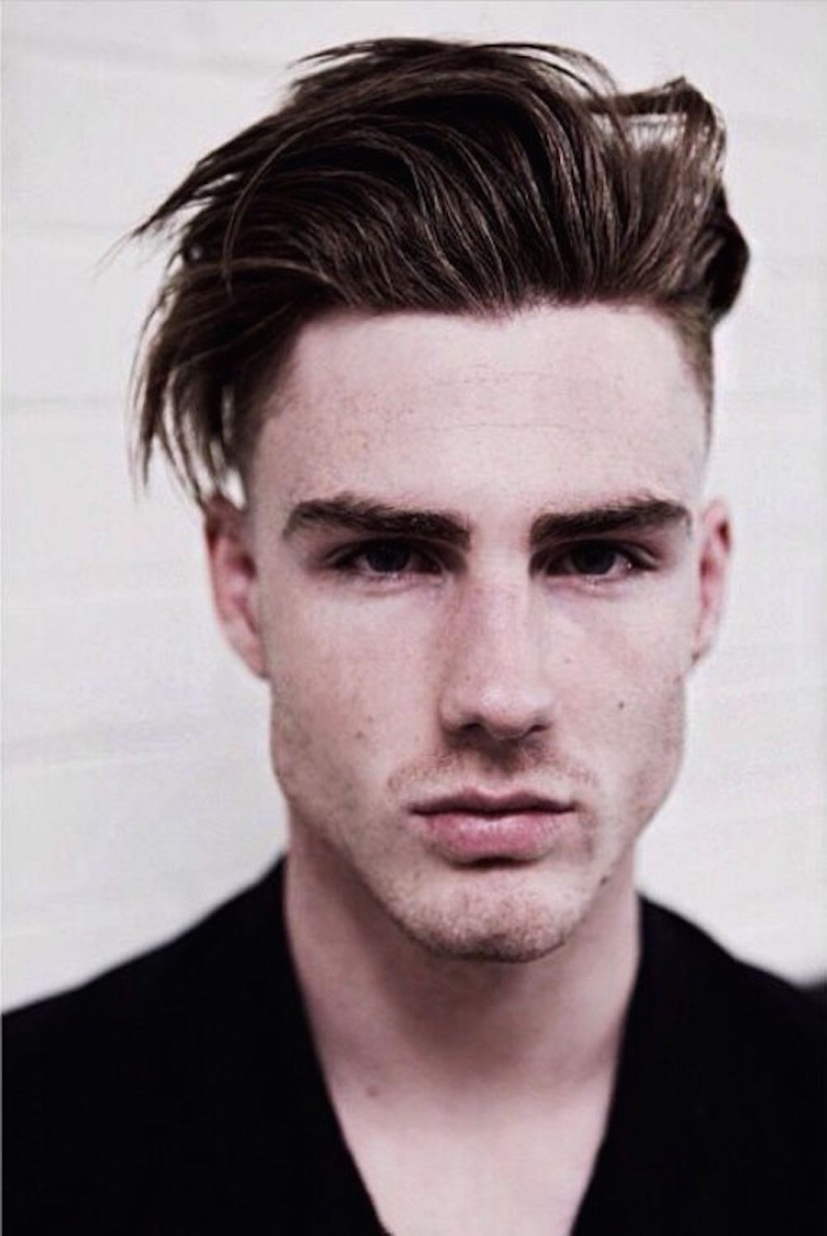 Grunge hairstyle for men who suits