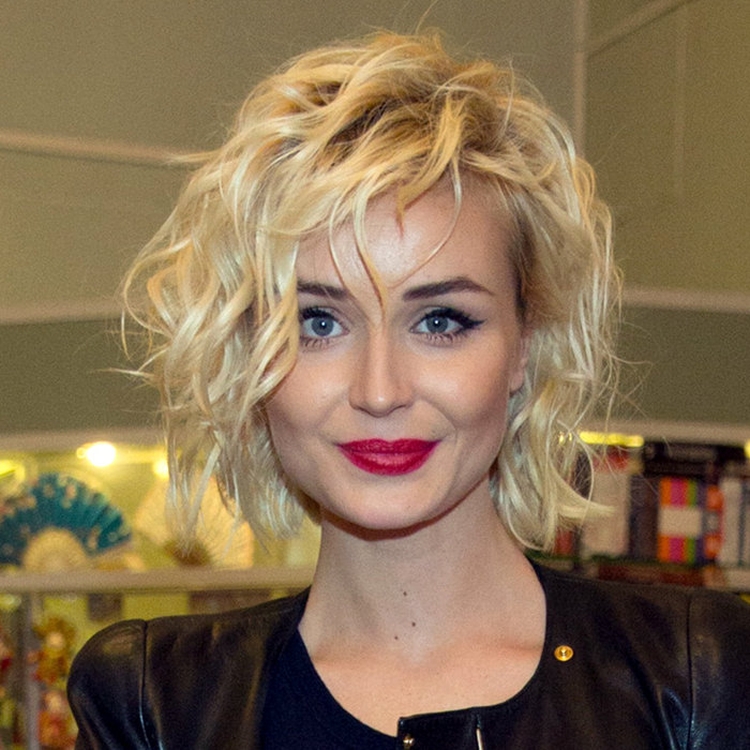 Polina Gagarina's hairstyle