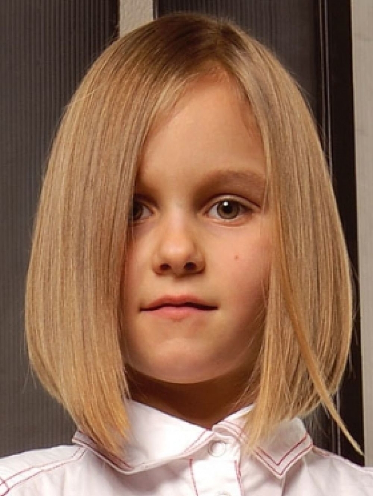 Short haircuts for girls 7-8 years old