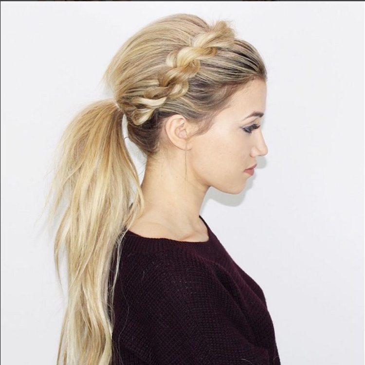 How to make a brushed ponytail in 5 minutes