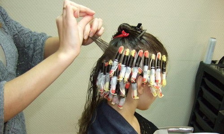 Perming hair bobbins