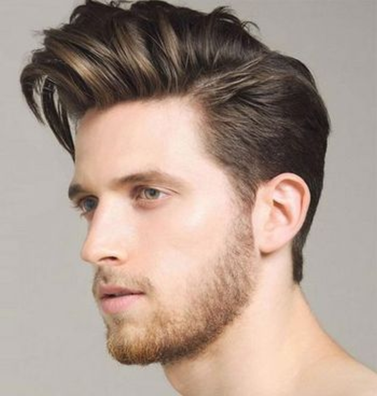 Hawk hairstyle for men