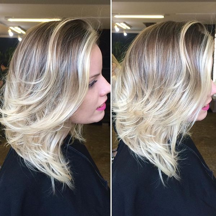 Hair highlighting in two colors