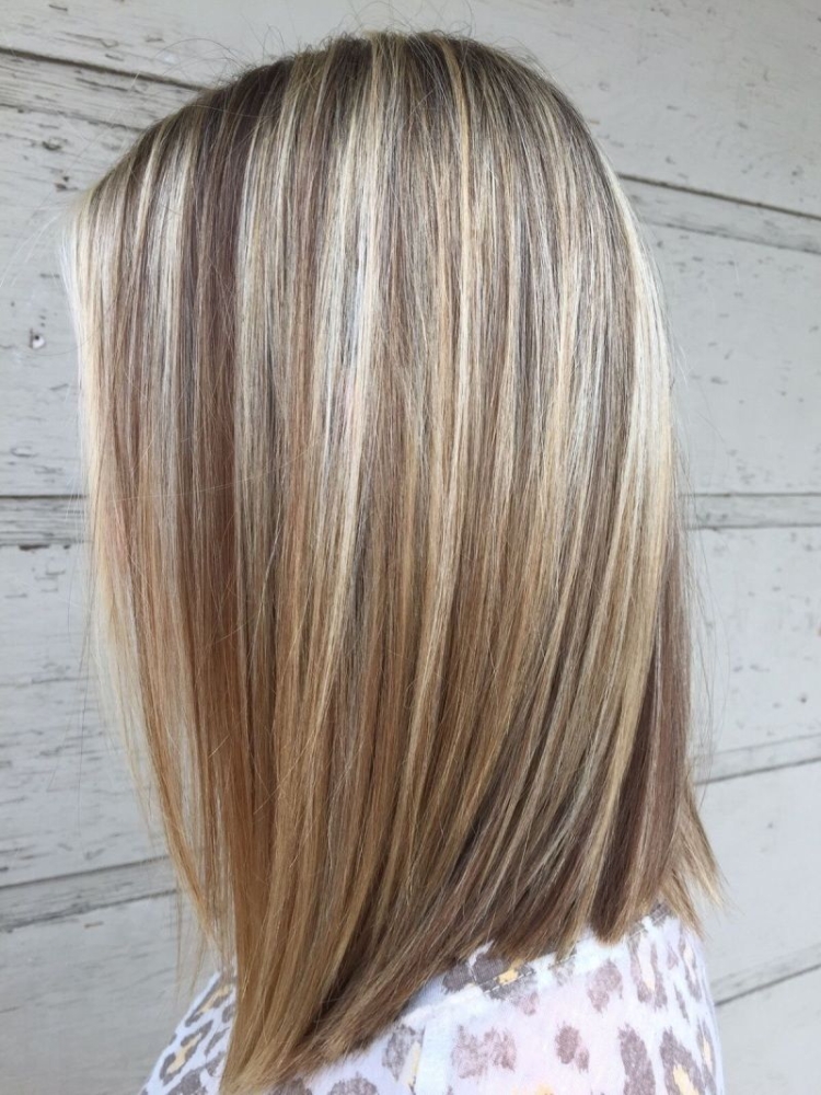 Hair highlighting in two colors