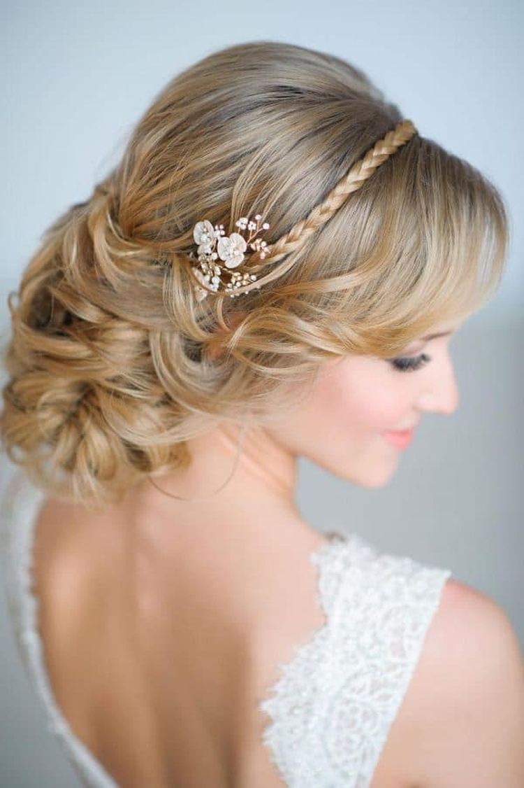 Romantic hairstyles 35 photos