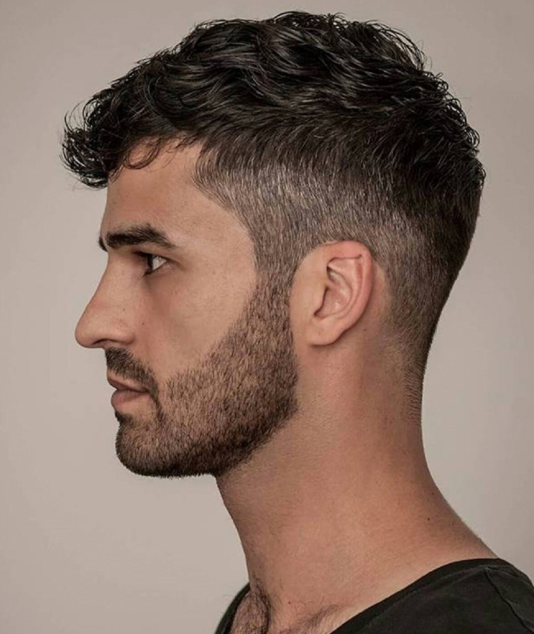 Men's haircuts for curly hair