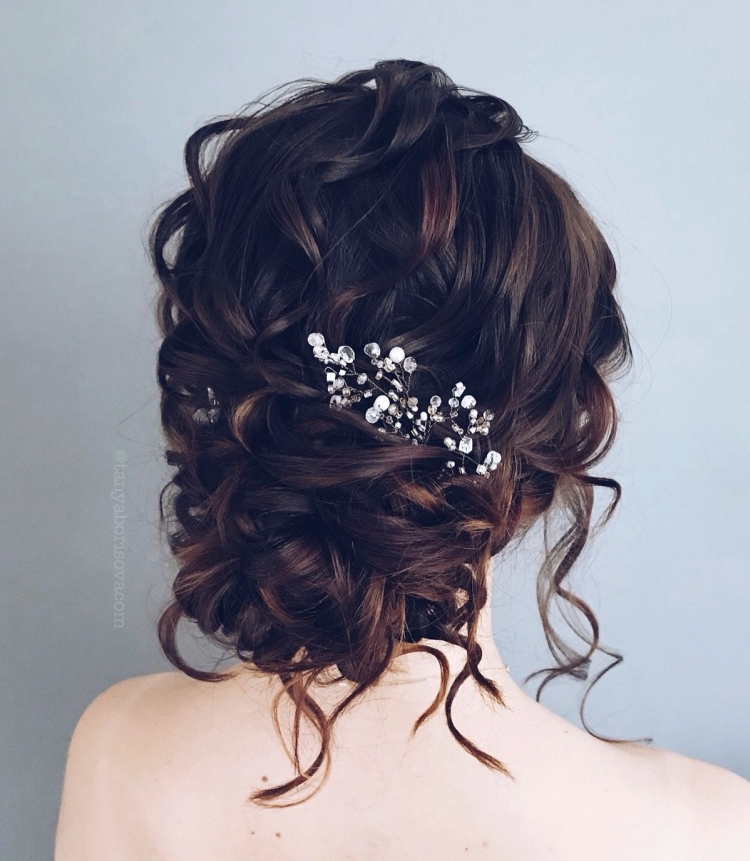 Romantic hairstyles 35 photos