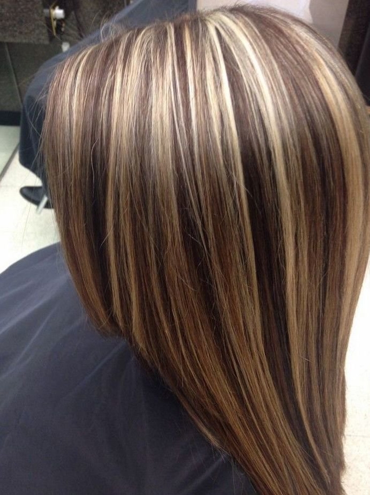 Hair highlighting in two colors