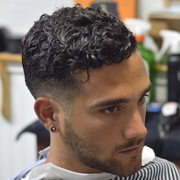 Men's haircuts for curly hair