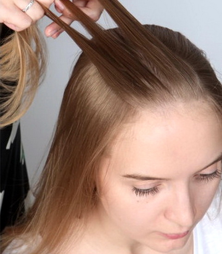 How to braid two side braids of yourself