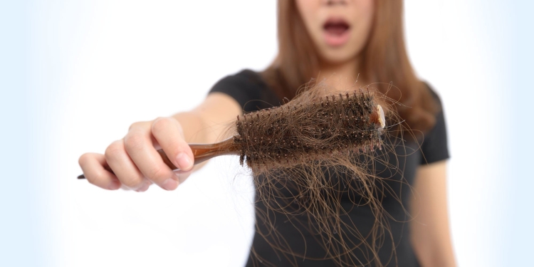 Folk remedies for hair loss in women at home