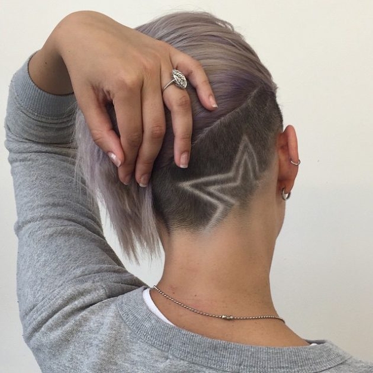 Drawing on the back of the head shaved in girls