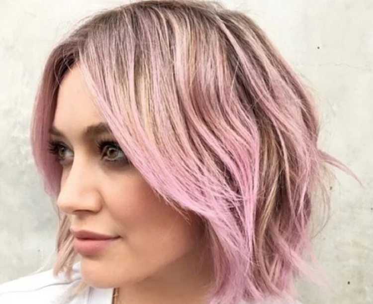 Colored highlights for short hair