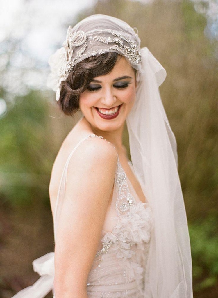 Wedding hairstyles for medium hair with a veil with bangs