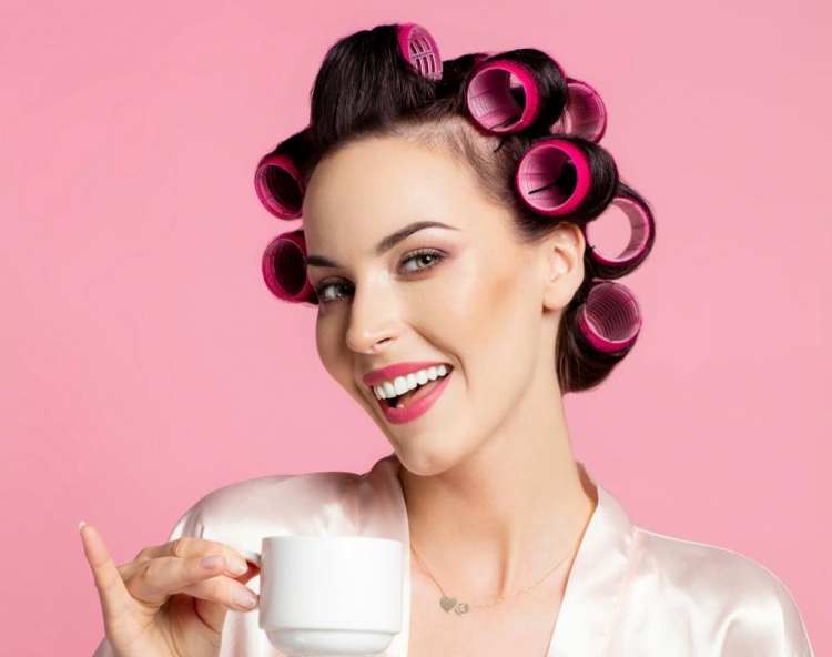 How to use Velcro curlers