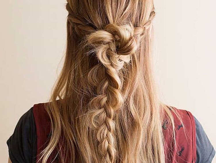 How to braid two side braids of yourself