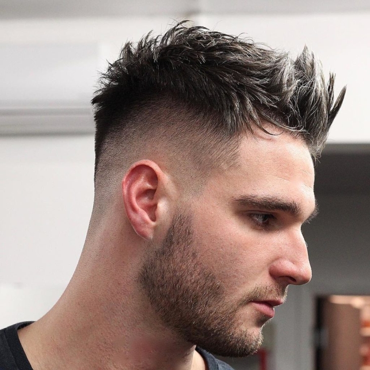 Men's sports hairstyle