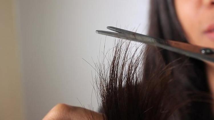 Hair mask for split ends at home