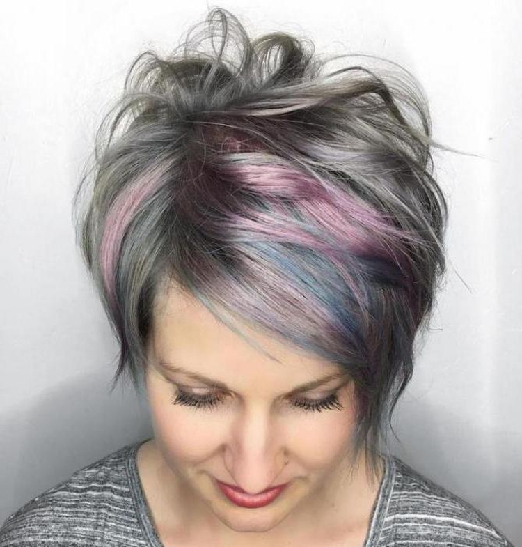 Colored highlights for short hair