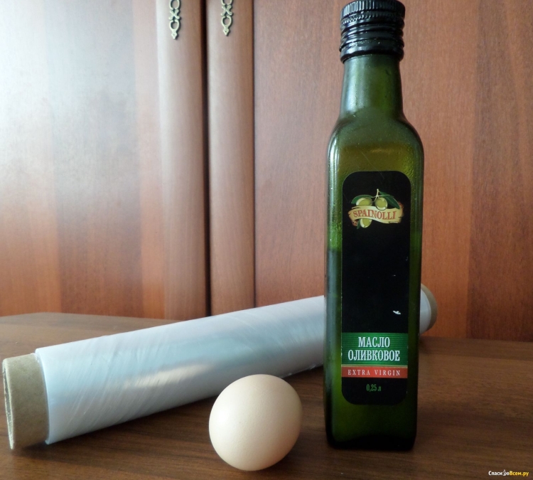 Application of olive oil for hair