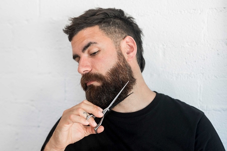 Haircut beard at home