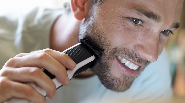 Haircut beard at home