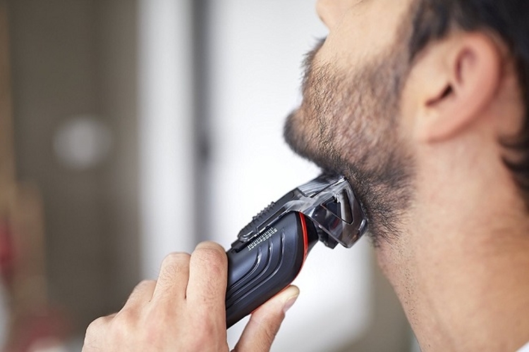 Haircut beard at home