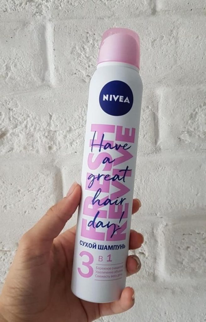 How to use dry hair shampoo