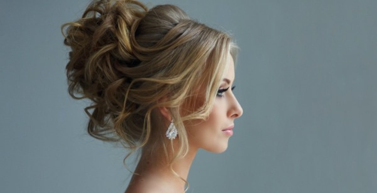 High hairstyles for medium hair