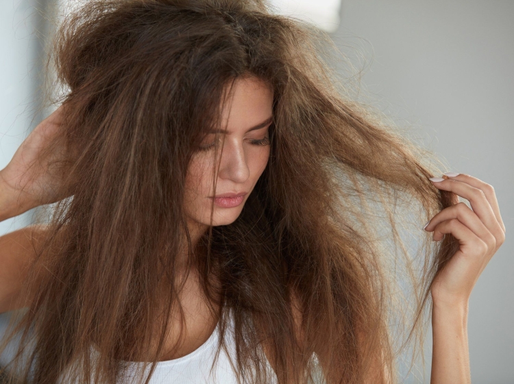 How to restore hair after chemistry