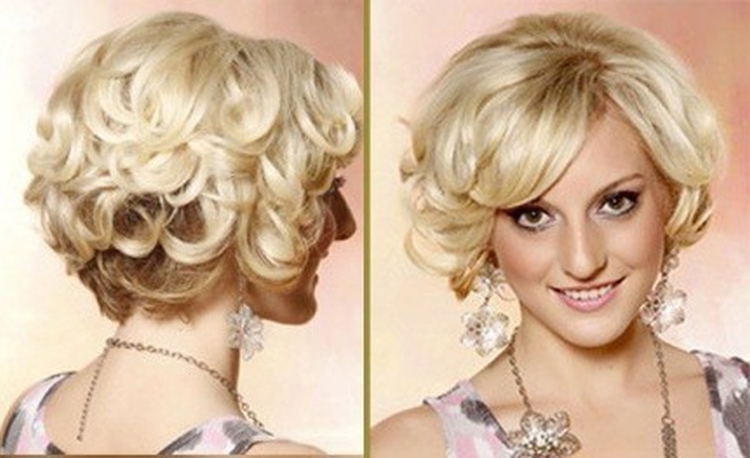 Hairstyles with curled hair