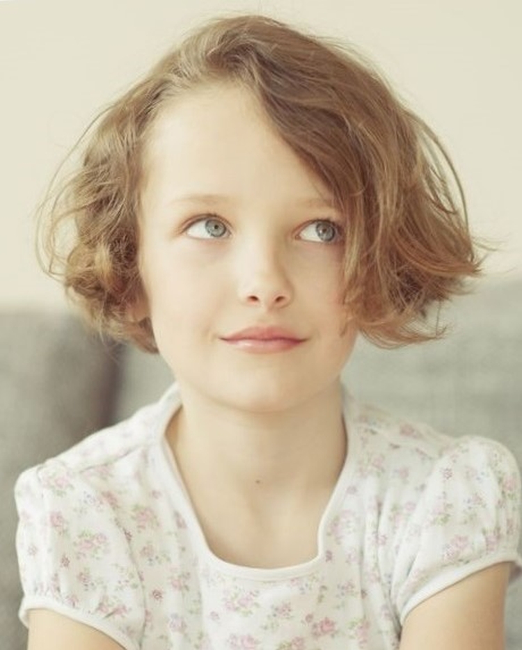 Short hairstyles for girls 12 years old