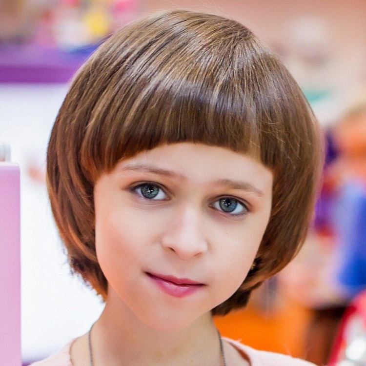 Short hairstyles for girls 12 years old