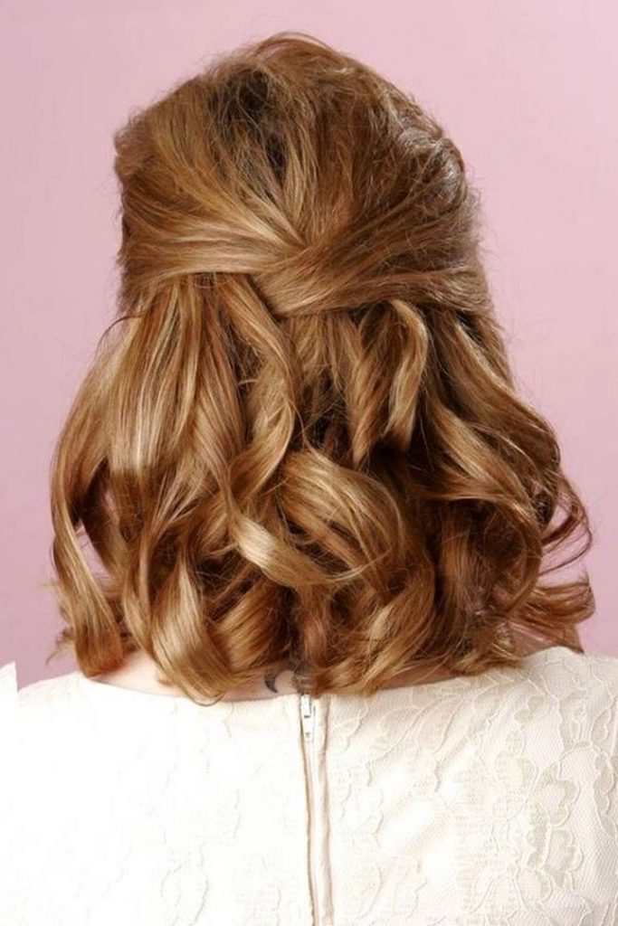 Hairstyles for mother of the bride for medium hair