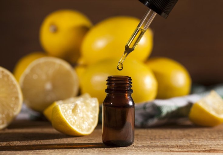 Lemon oil for hair