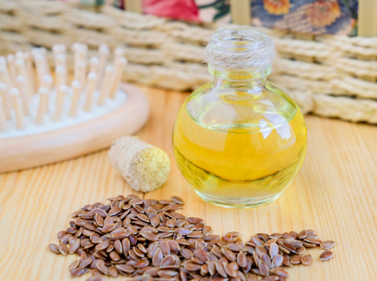 Flaxseed oil for hair