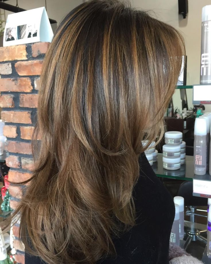 Highlighting on a haircut cascade - the best techniques for straight and curly hair