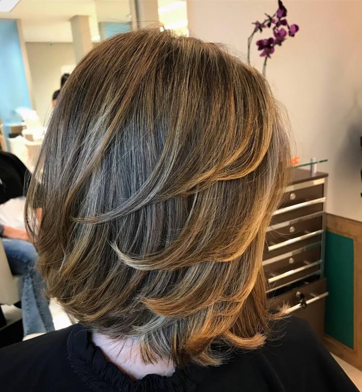 Highlighting on a haircut cascade - the best techniques for straight and curly hair